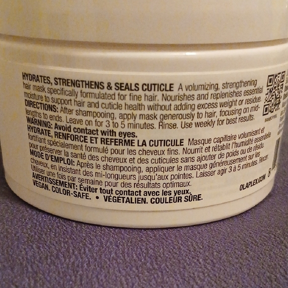 New OLAPLEX Weightless Nourishing Hair Mask - 6.7 fl.oz. - Picture 2 of 5